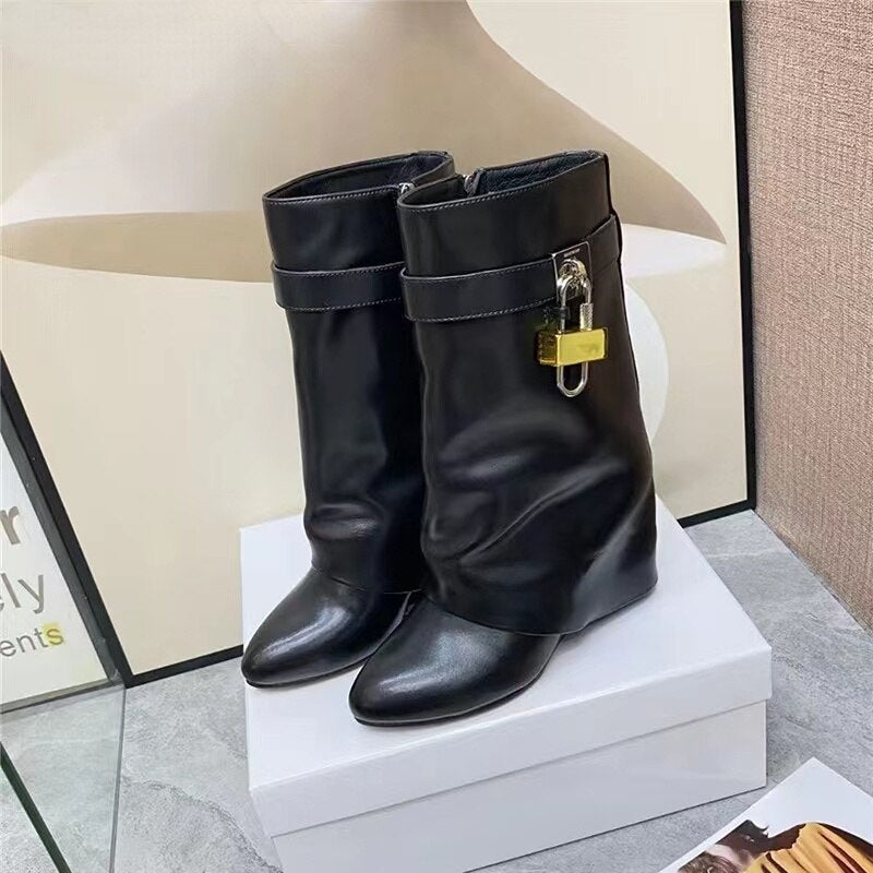 Bota Cano Médio Anabela