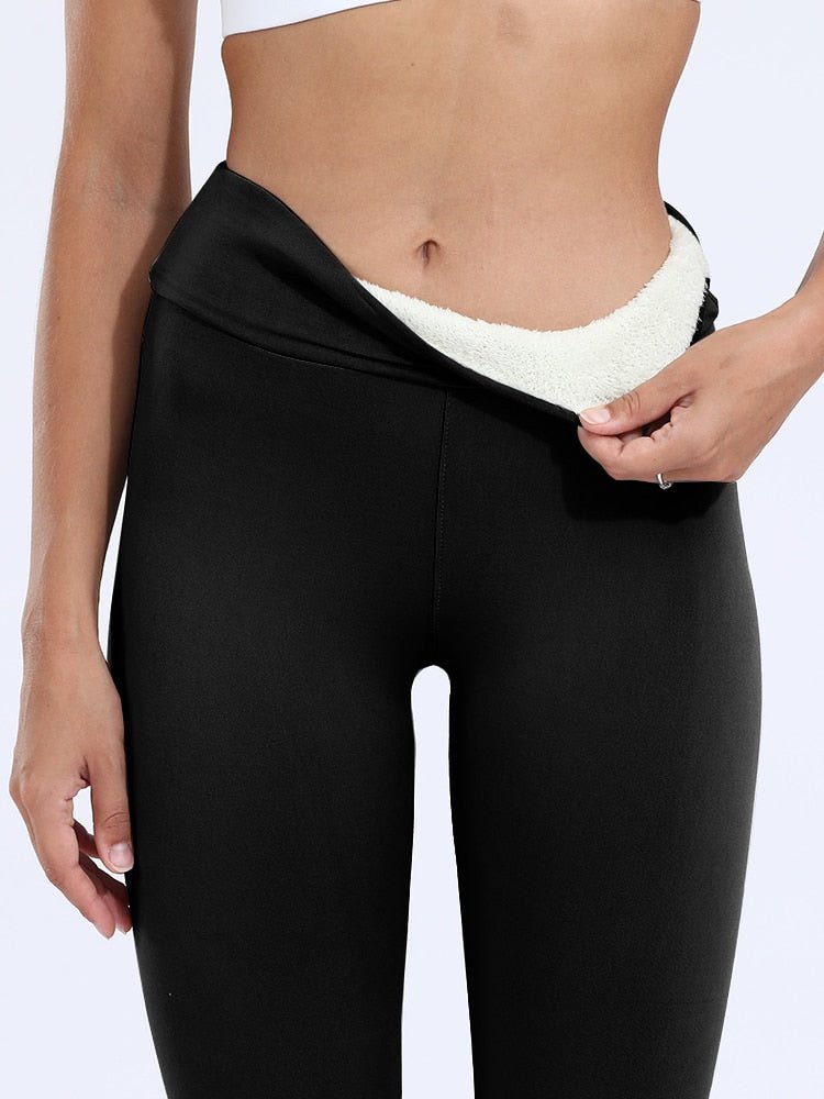 Legging Peluciada Forrada com Lã