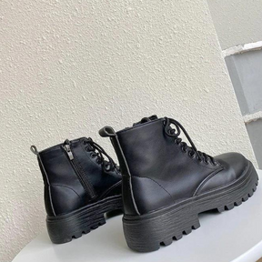 Bota Feminina de Couro Cano Curto Luna