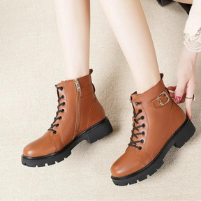 Bota Feminina de Couro Bertha