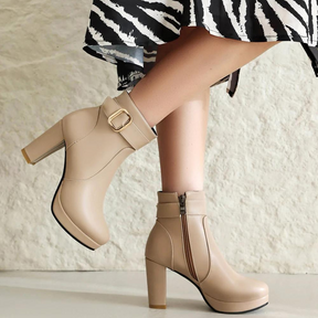 Bota Feminina de Couro Kayla