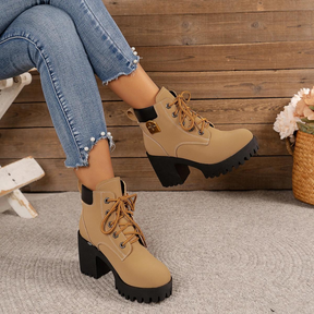 Bota Feminina de Couro Chelse