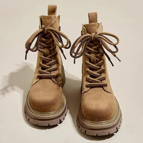 Bota Feminina de Couro com Zíper