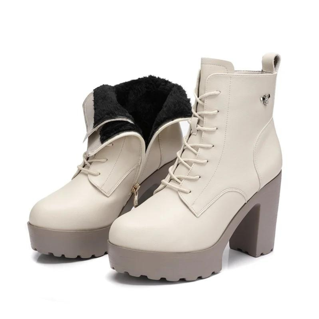 Bota Feminina de Couro Aveludada Mary
