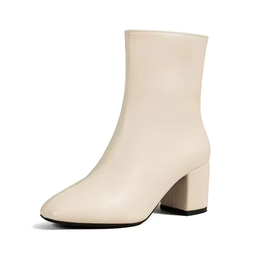 Bota Feminina de Couro Bico Fino Loren