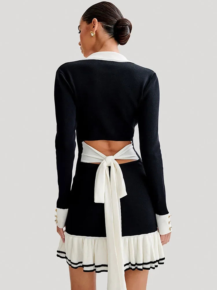 Vestido Curto Tricot com Botões