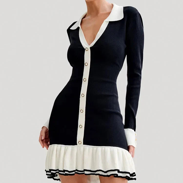 Vestido Curto Tricot com Botões