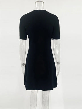 Vestido Curto de Tricot Elegante