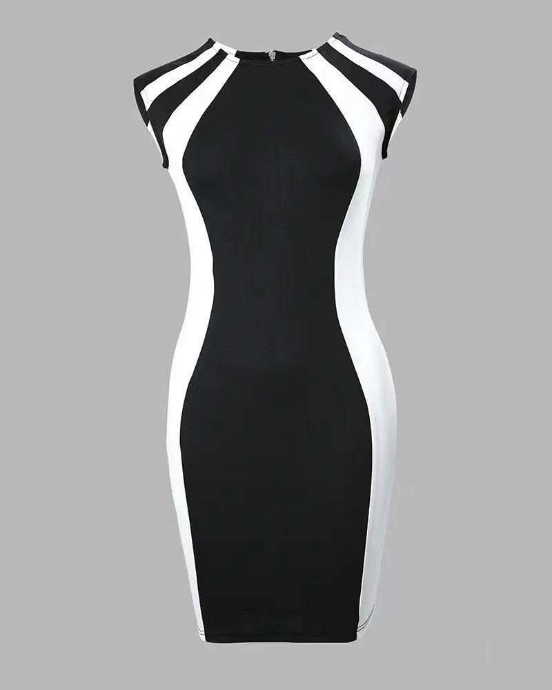 Vestido Midi Preto e Branco