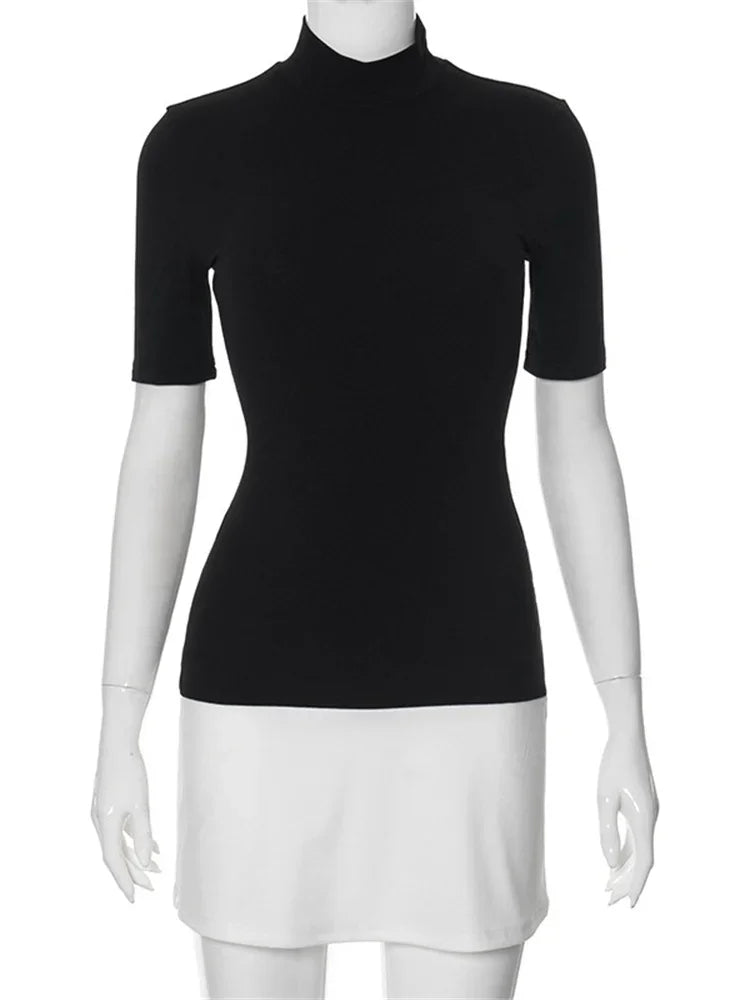 Vestido Curto Preto Contrastante