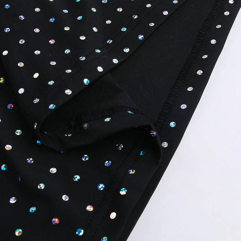 Vestido Longo com Glitter e Recortes