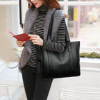 Bolsa Feminina em Couro Genuino - Luize Pro