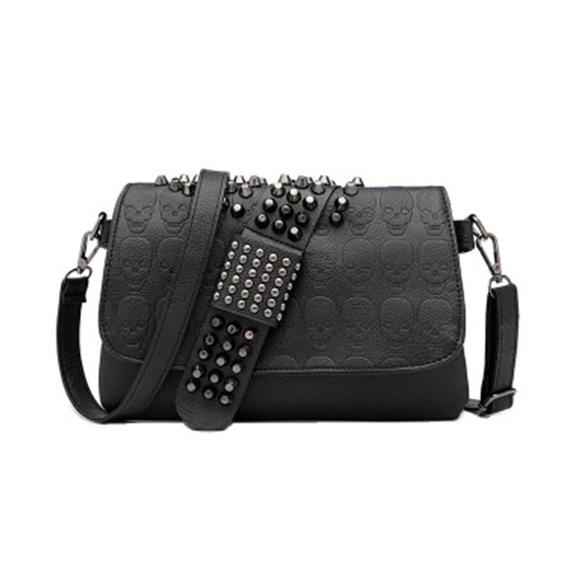 Bolsa Feminina Black Spikes