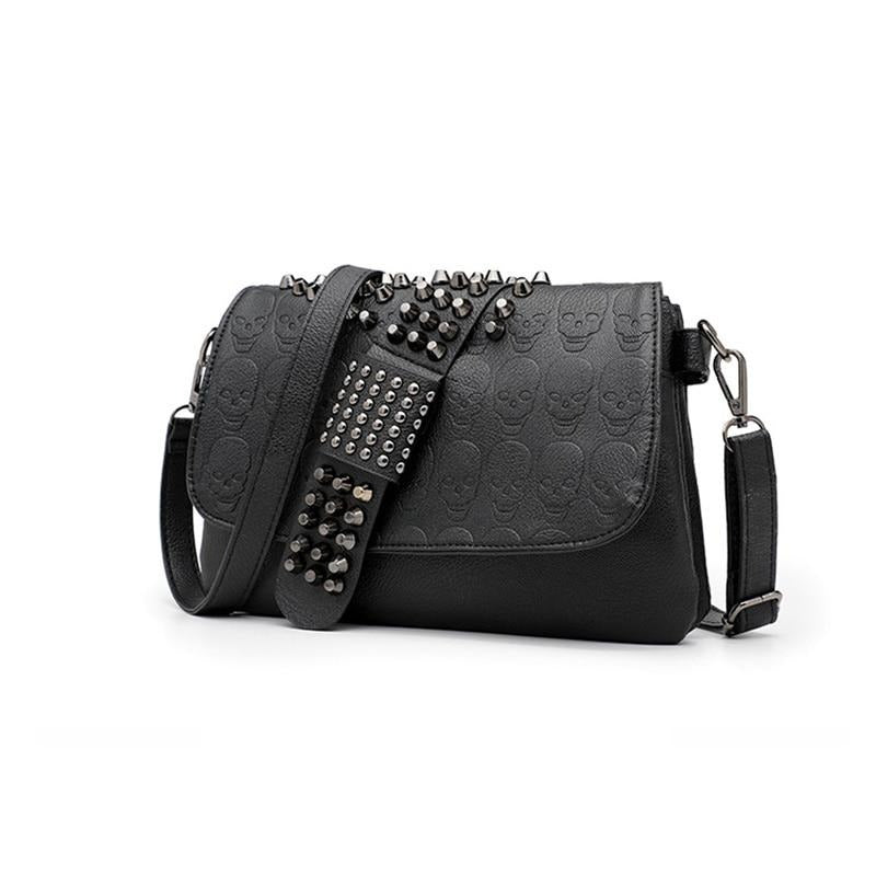 Bolsa Feminina Black Spikes