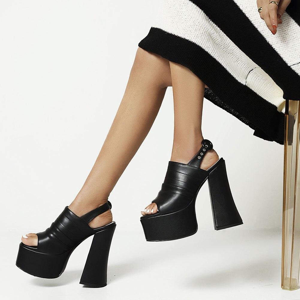 Sandália Feminina Plataforma Eclipse