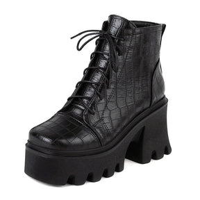 Bota Feminina de Couro Vanessa