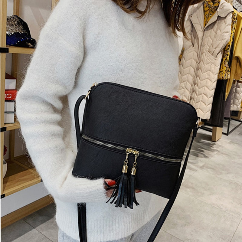 Bolsa Feminina Tove Tassels