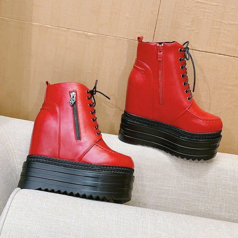 Bota Feminina Cano Curto Skull