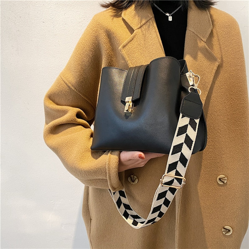 Bolsa Feminina Bella